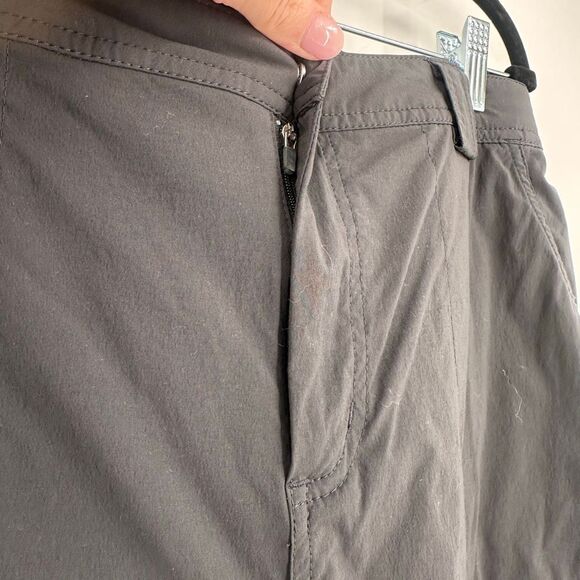 LL Bean Comfort Cycling Capris Pants‎ Removable Shorts Size Medium Black Hiking - Picture 11 of 16